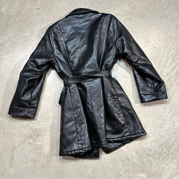 Vintage Black Leather Made in Italy Quilted Interior Trench Coat with Belt ptp21 - Picture 8 of 15